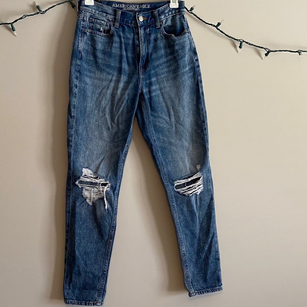 American Eagle Mom Jeans